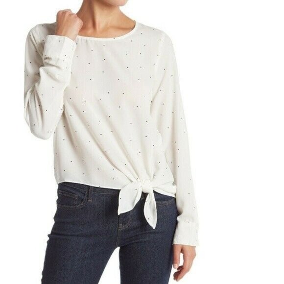 SOCIALITE Tops - Socialite Tie Front Woven Blouse Polka dot xl